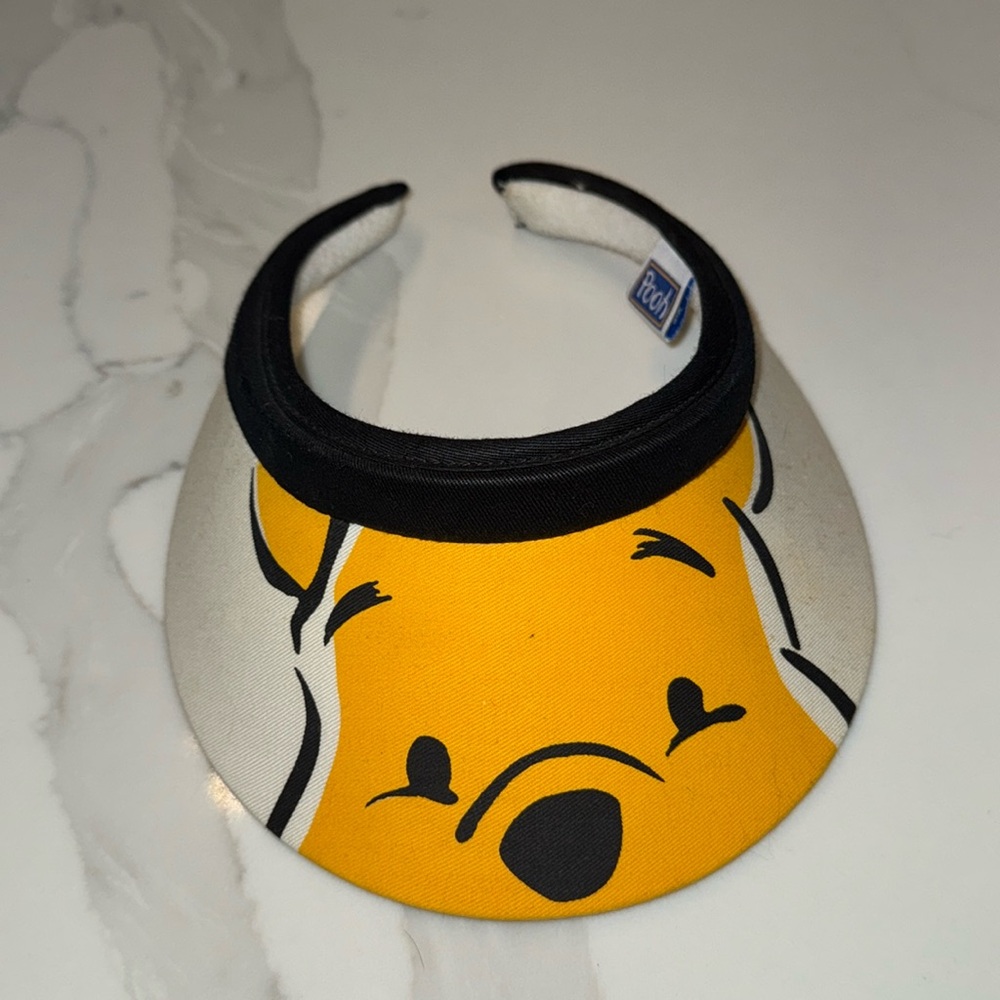 RARE VINTAGE DISNEY WINNIE THE POOH COTTON SUNVISOR SHIELD